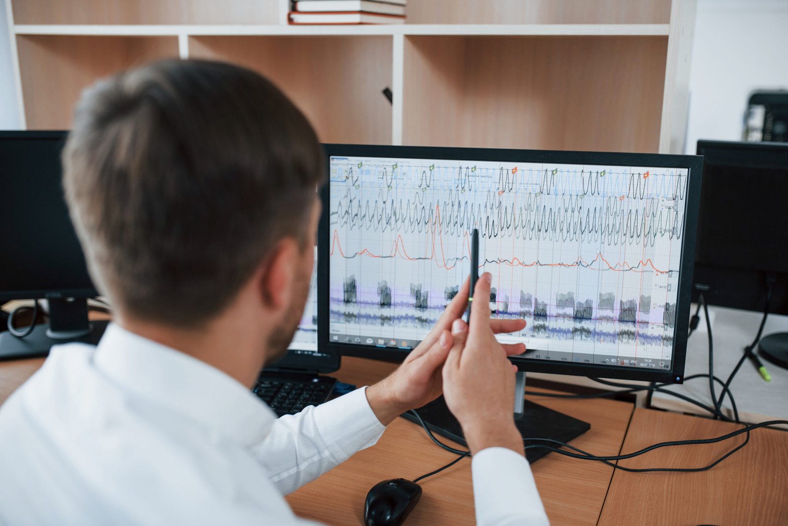Você está visualizando atualmente Os Benefícios dos Sistemas SCADA na Automação Industrial